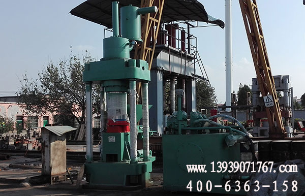 鐵粉壓塊機冷壓成型生產(chǎn)